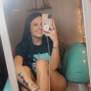 Meet your Posher, Shaye